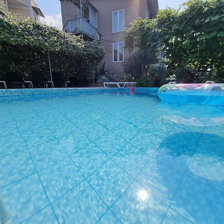 Ривер Гагра Hotel Kültér fotó